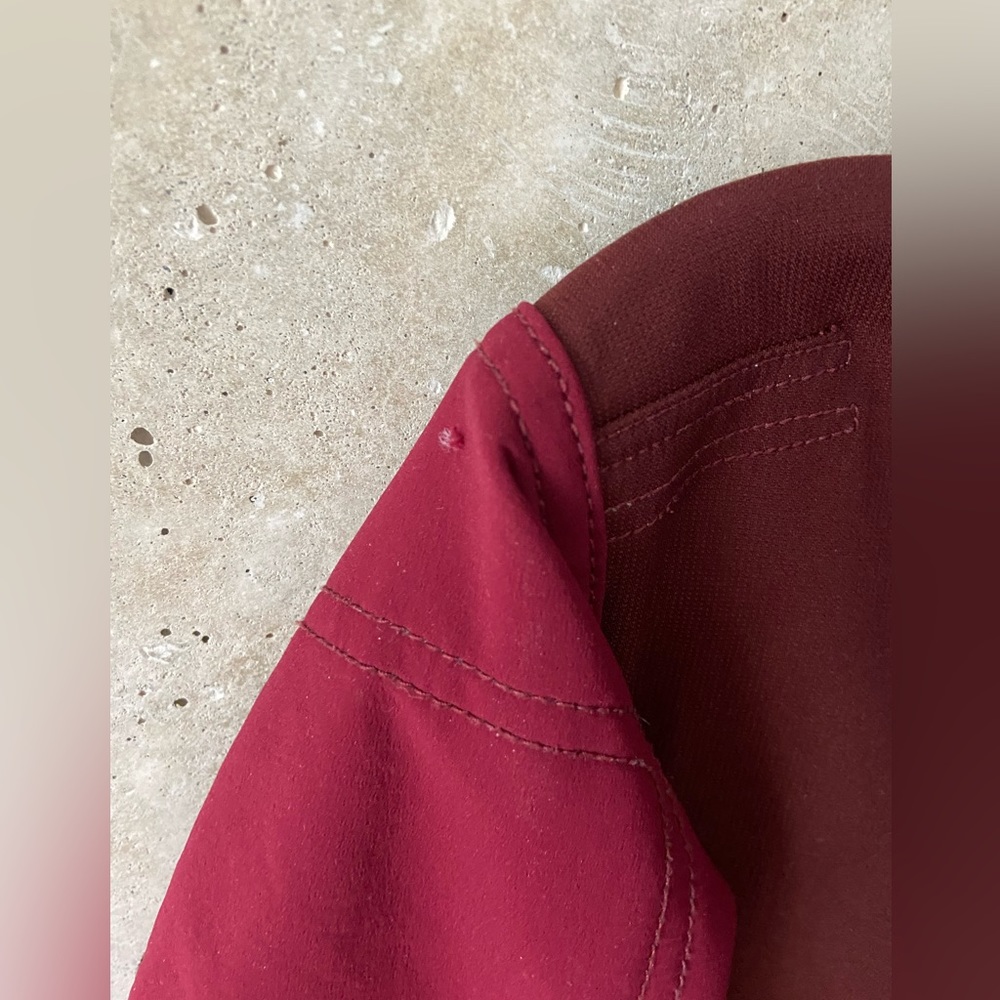 Patagonia Women’s Jacket with Fleece Interior - Picture 3 of 16